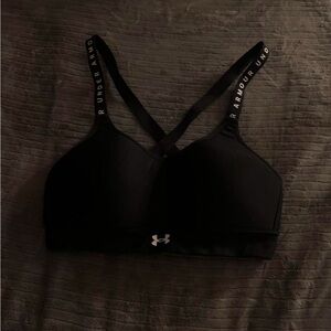 Under Armour Women's Black Crossback Sports Bra